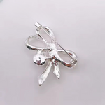 Broche nœud papillon argenté - Vignette | Brochiva