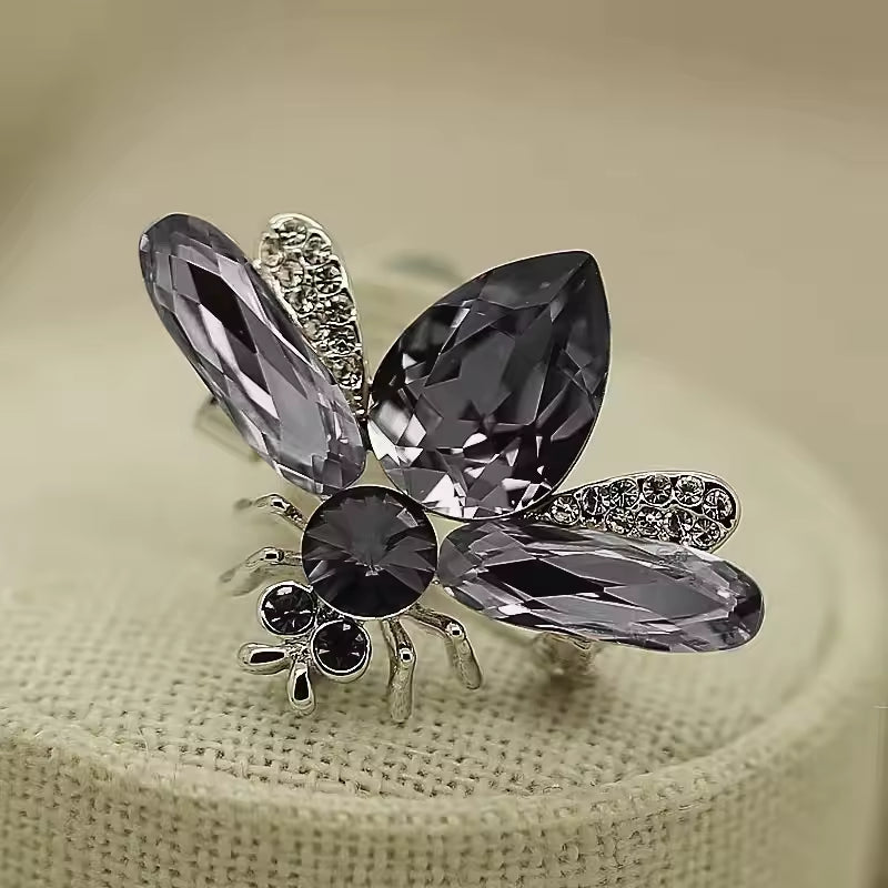 Broche abeille cristal gris