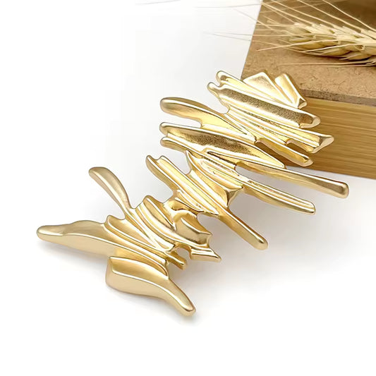 Broche abstraite