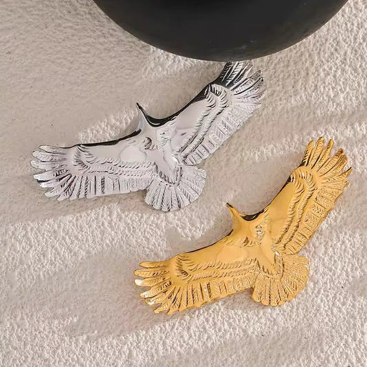 Broche aigle majestueux photo