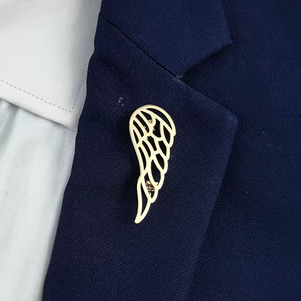 Broche aile d'ange porté