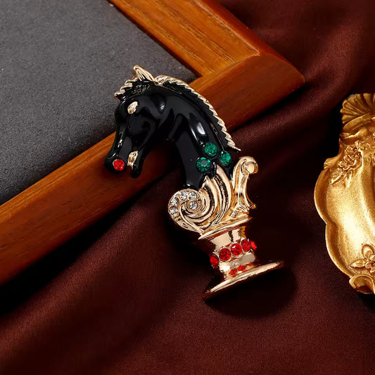 Broche cavalier