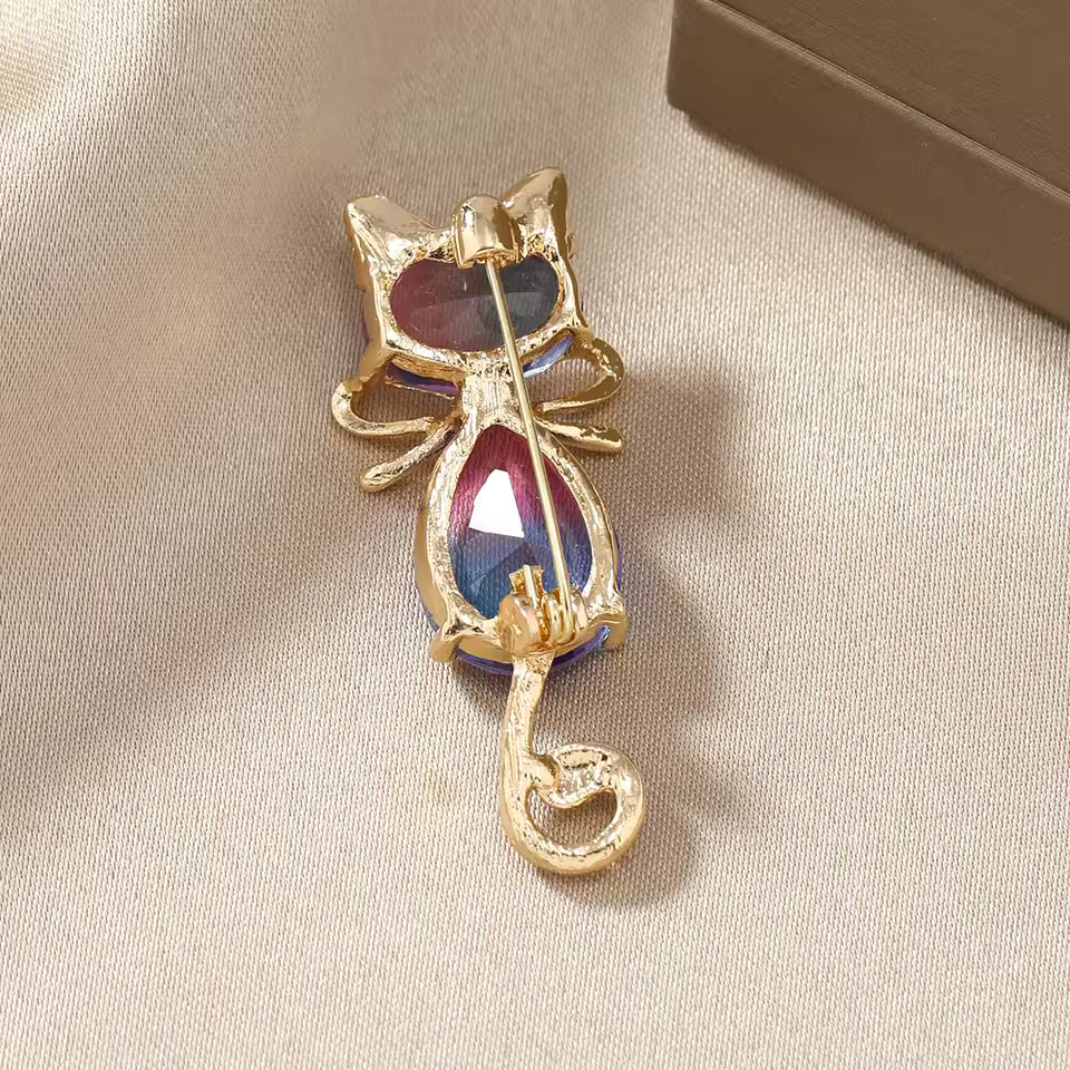 Broche chat boréal de dos