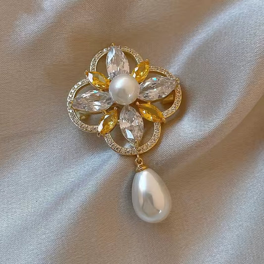 Broche éclat royal photo
