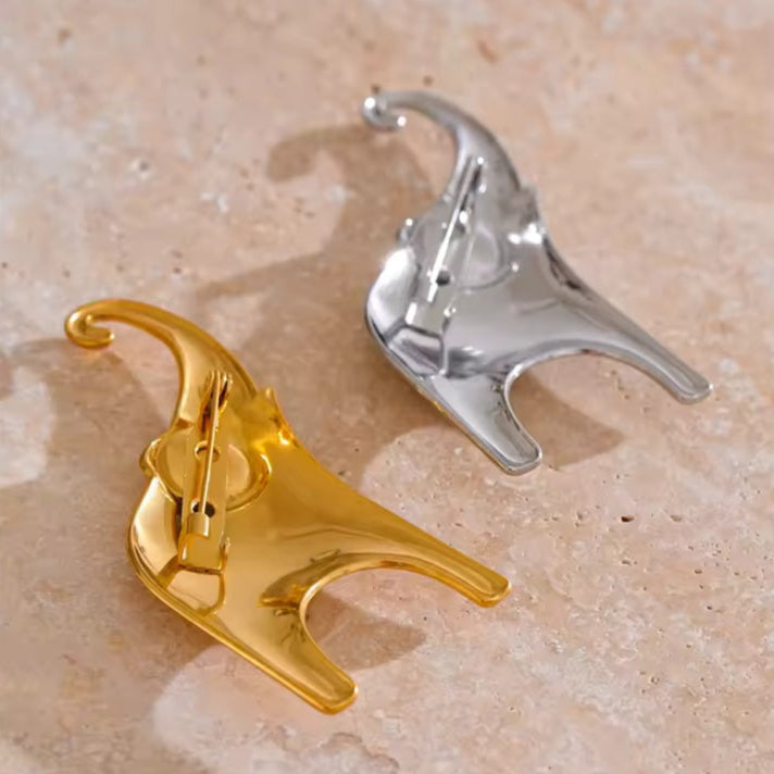 Broche éléphant de dos