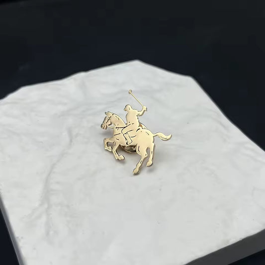 Broche golfe a cheval doré