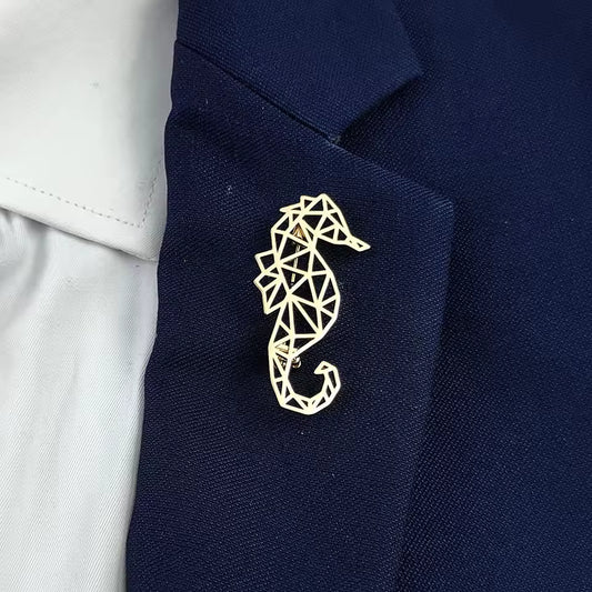 Broche hippocampe porté