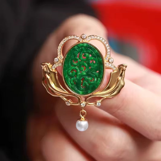 Broche jade perlée photo