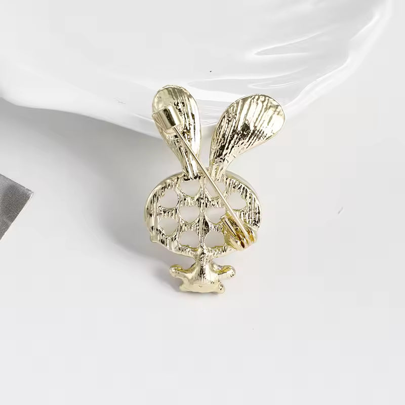 Broche lapin love de dos