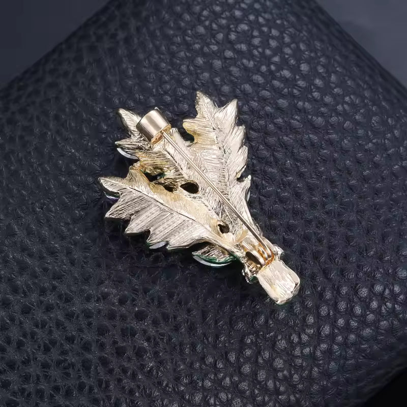 Broche lavande de dos
