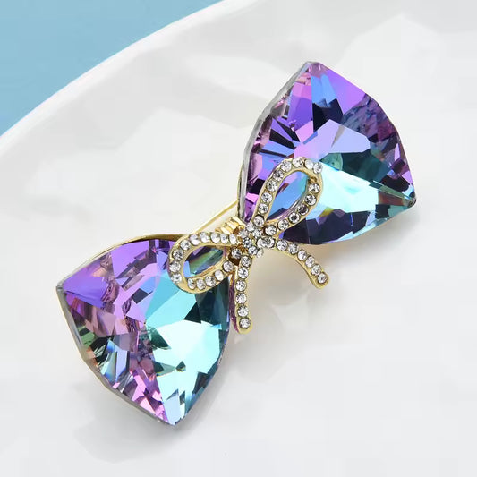 Broche nœud cristal photo