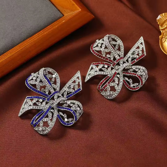 Broche nœud éclatant photo