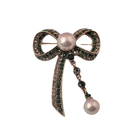 Broche nœud perles
