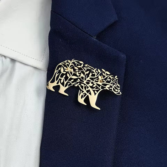 Broche ours arbre de vie porté