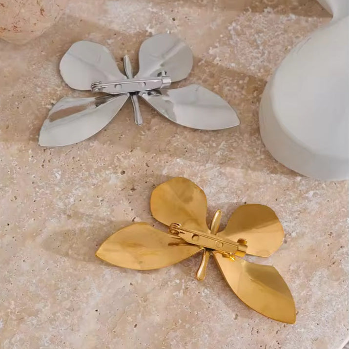 Broche papillon chic de dos