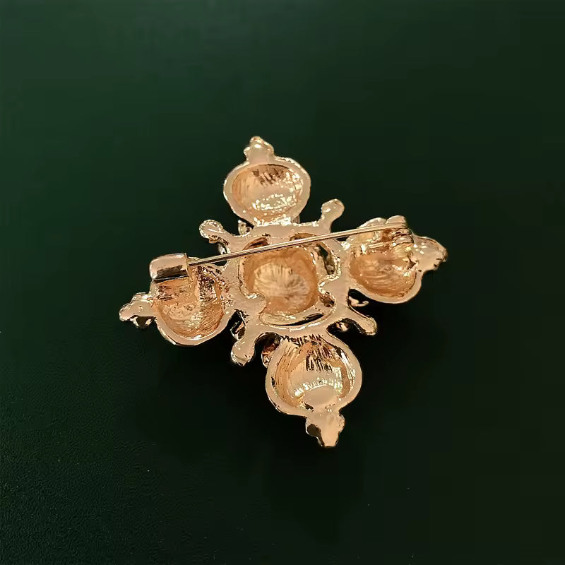 Broche perles baroque de dos