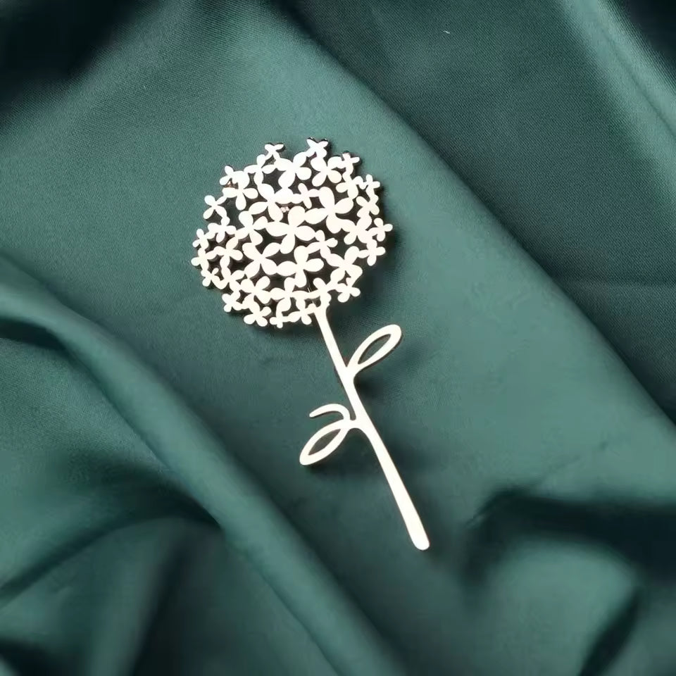 Broche pissenlit stellaire argenté