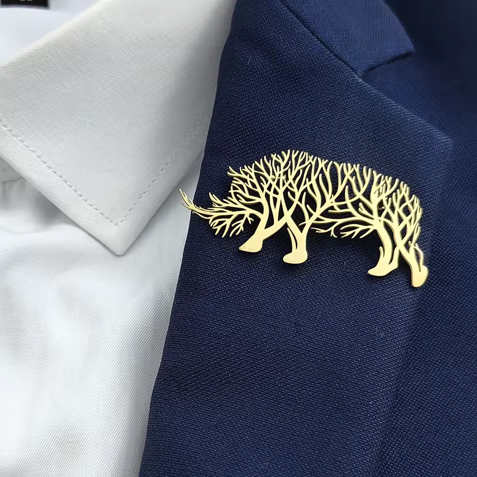 Broche rhinocéros arbre de vie porté