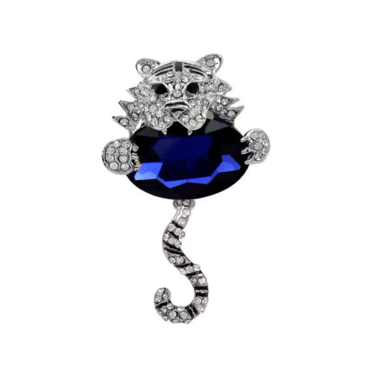 Broche tigre protecteur