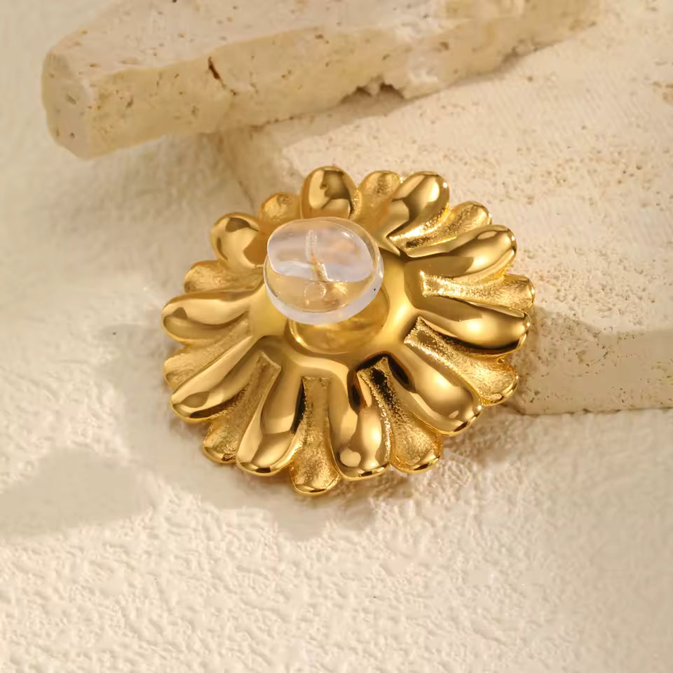 Broche tournesol métallique de dos