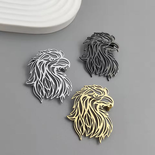Broche aigle sauvage, vue complémentaire