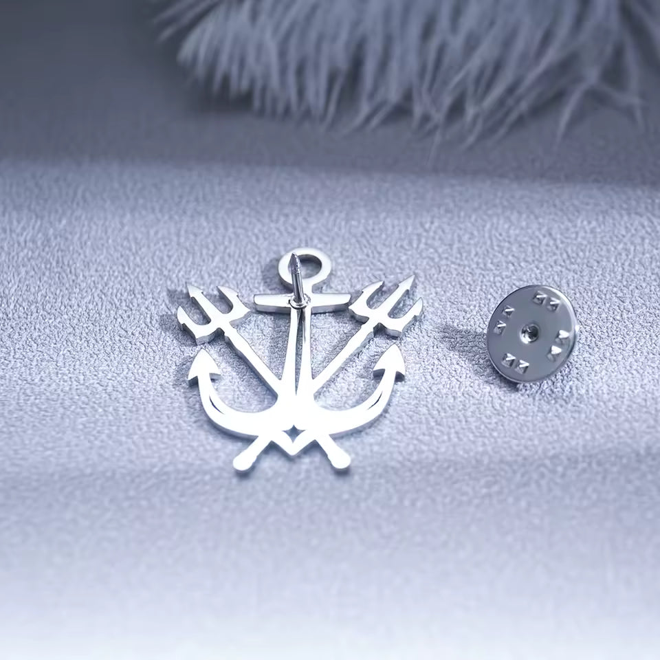 Broche ancre trident, vue complémentaire 3