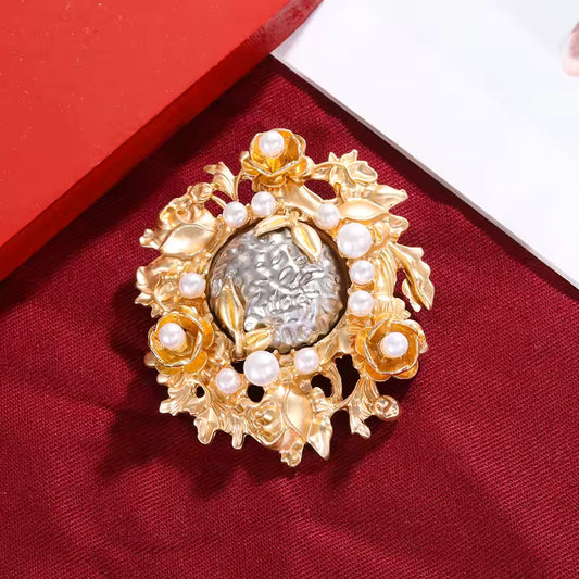 Broche baroque florale, vue complémentaire
