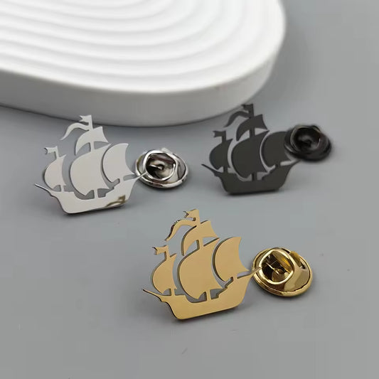 Broche bâteau, vue complémentaire 2