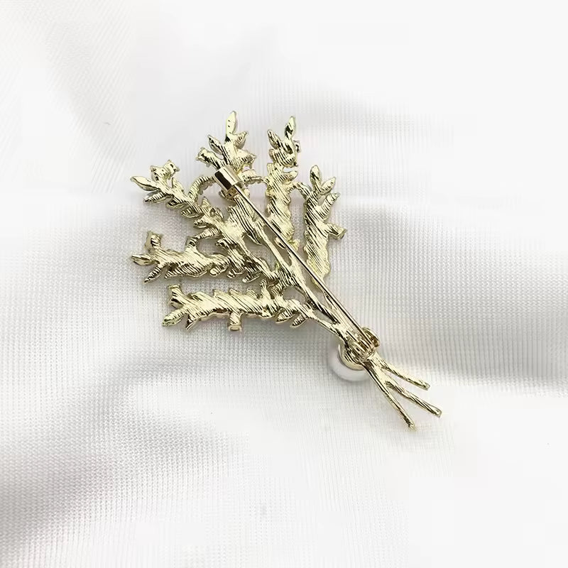 Broche blé vue de dos, fermoir épingle