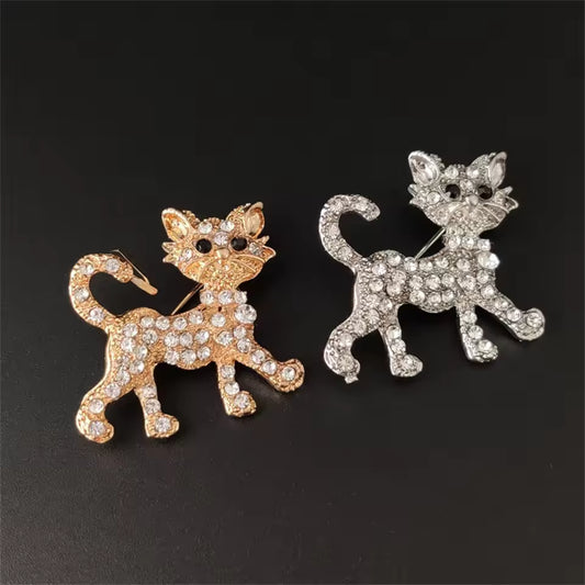 Broche chat étincelant, vue complémentaire