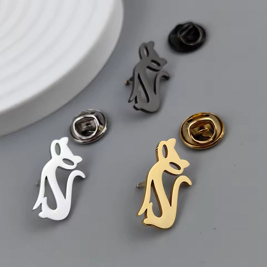 Broche chat séduisant, vue complémentaire