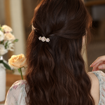 Broche cheveux Trio de Pétales - Vignette | Brochiva