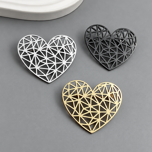 Broche cœur ajouré, vue complémentaire
