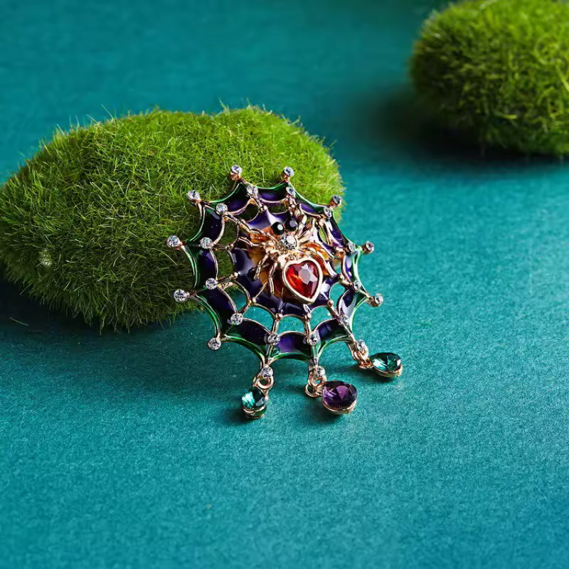 Broche cœur captif, vue complémentaire