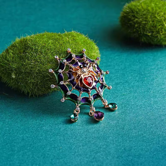 Broche cœur captif, vue complémentaire