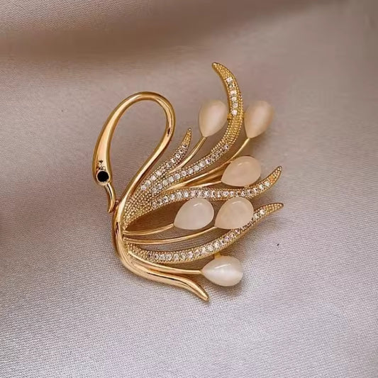 Broche cygne luisant, vue complémentaire