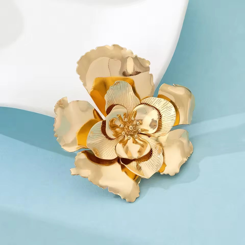 Broche fleur éclat d'or, vue complémentaire
