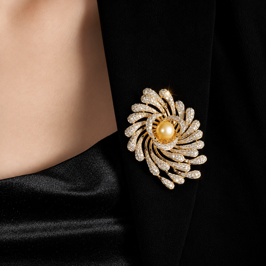 Broche fleur galactique portée sur une tenue