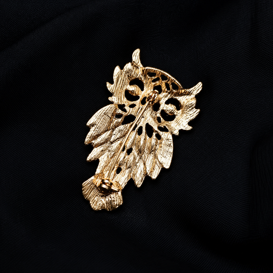 Broche hibou mystique vue de dos, fermoir épingle