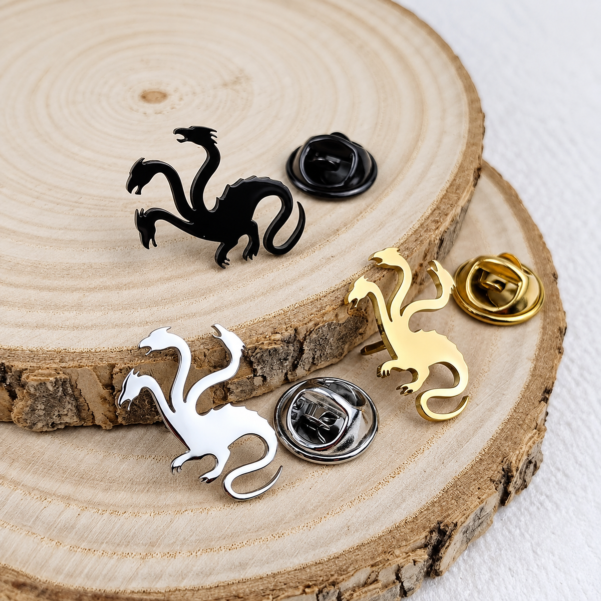 Broche hydre, vue complémentaire