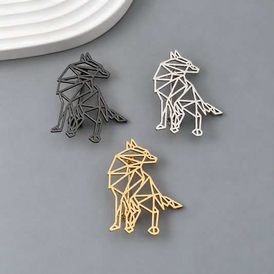 Broche loup ajouré, vue complémentaire