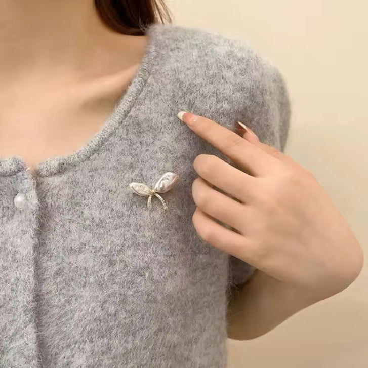 Broche nœud perlé, vue complémentaire 3