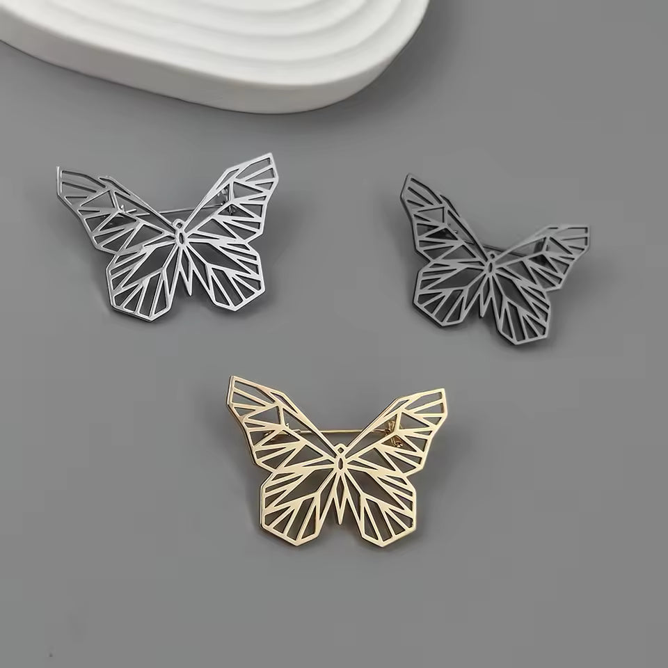 Broche papillon ajourée, vue complémentaire