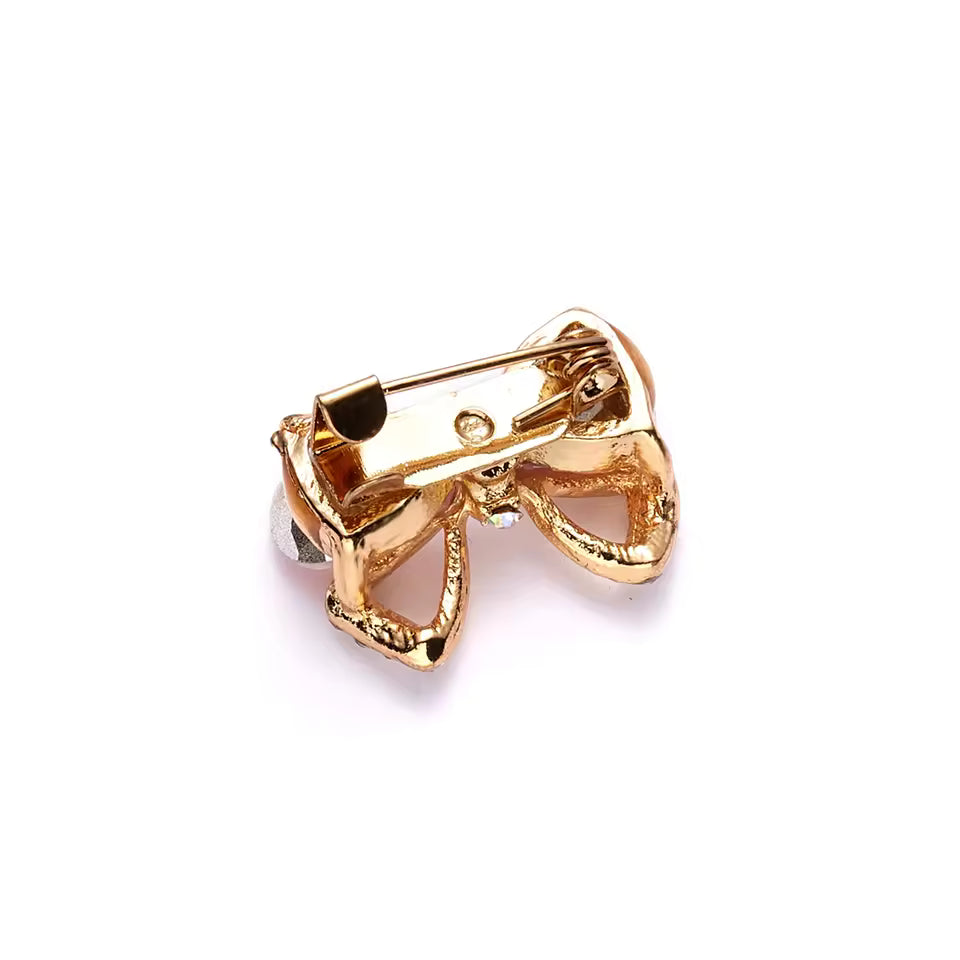 Broche papillon noué vue de dos, fermoir épingle